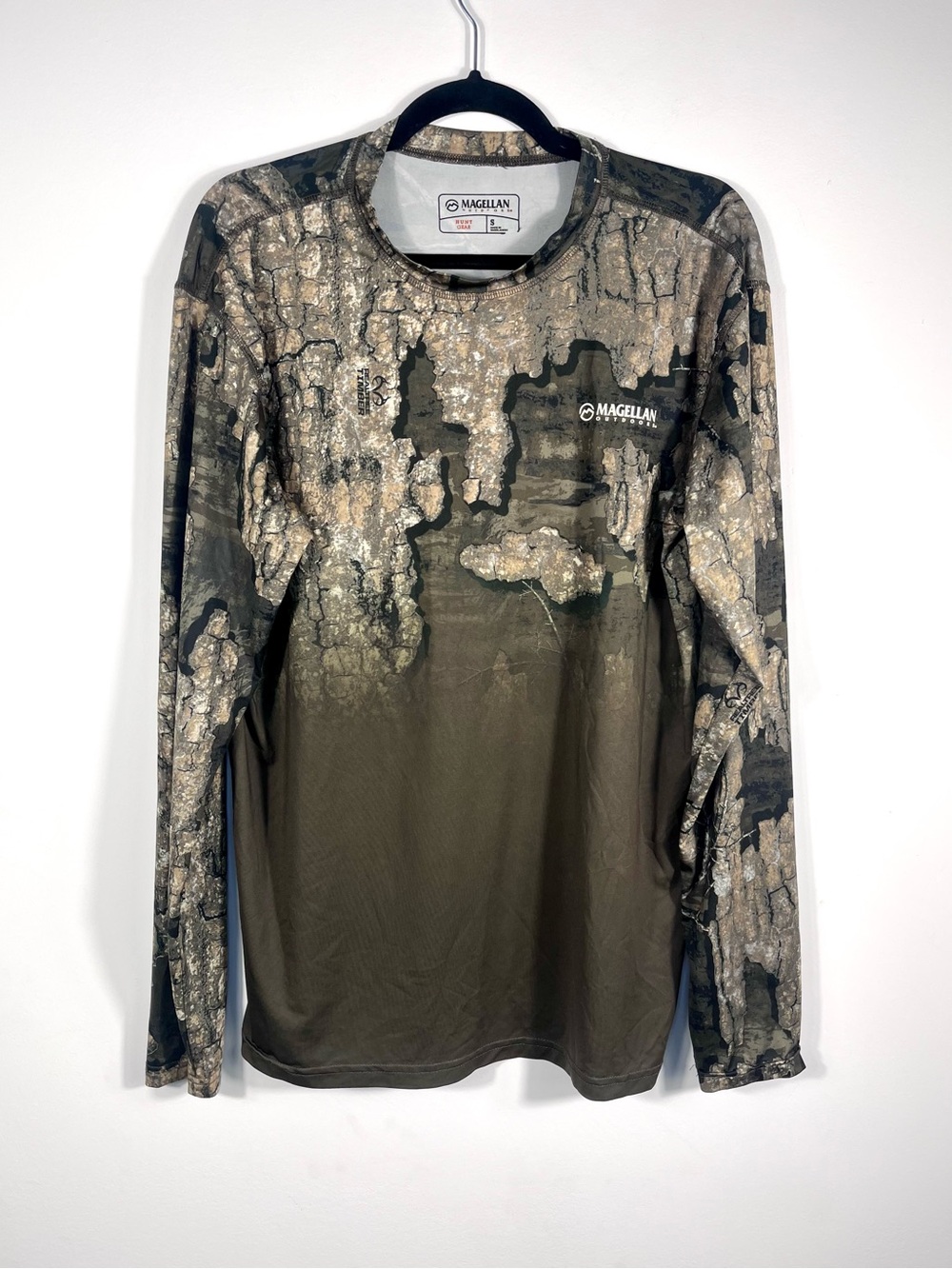 Magellan Outdoors Realtree Timber Camo Hunting Shirt Long Sleeve Performance S